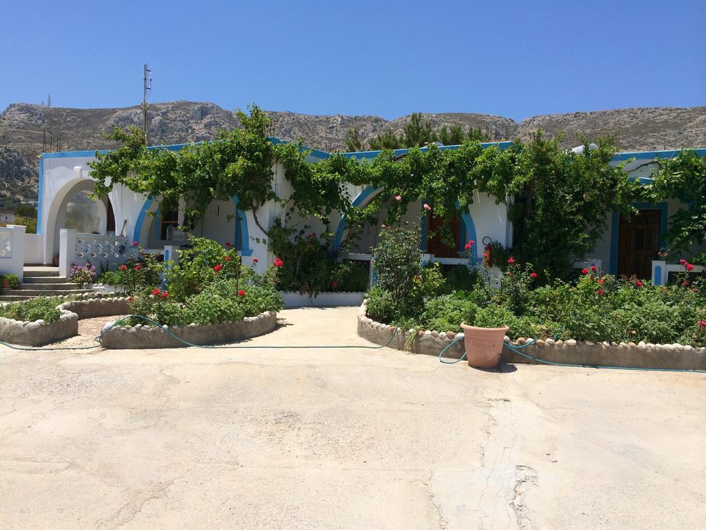 Mihalis Studios Lakki  Δωμάτιο φωτογραφία