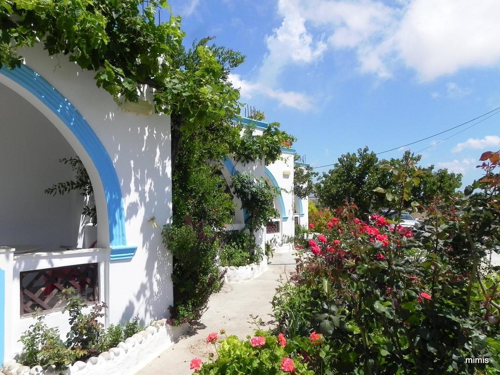 Mihalis Studios Lakki  Δωμάτιο φωτογραφία
