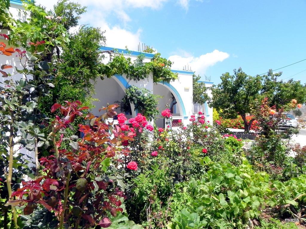 Mihalis Studios Lakki  Δωμάτιο φωτογραφία