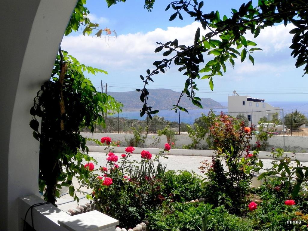 Mihalis Studios Lakki  Δωμάτιο φωτογραφία